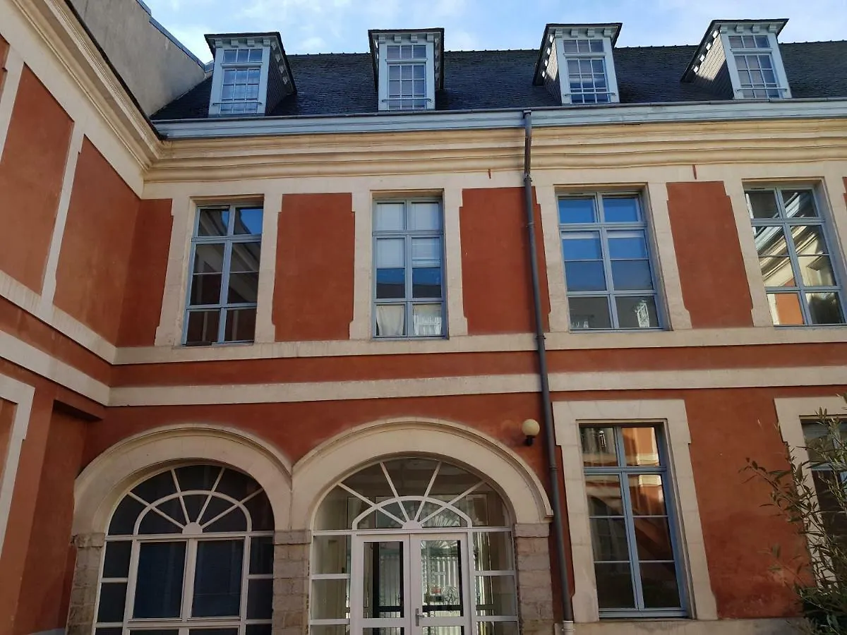 Lille Centre Parking Prive Gratuit Tres Calme Apartment